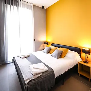 Alojamento de Acomodação e Pequeno-almoço Materdays 24 Nápoles