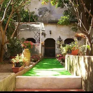 https://villa-sofia-e-sveva-naples.hotels-amalfi.com